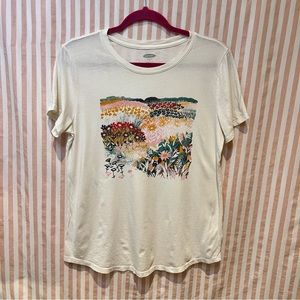 NWOT Old Navy White Flower Graphic Women’s T-Shirt Medium